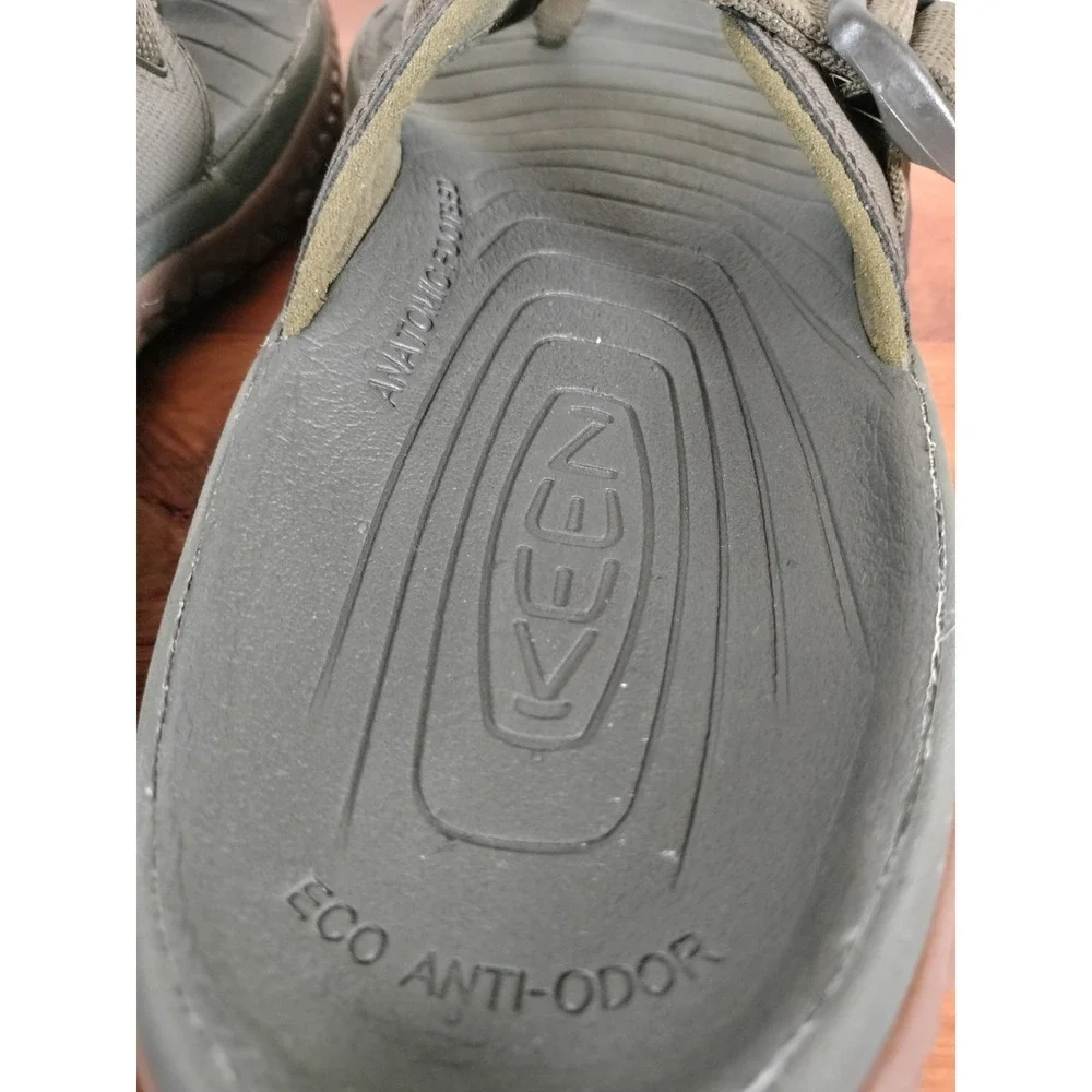 KEEN Solr Toe Post Sandals Mens 12 Dark Olive Green Flip Flops Water Shoes 10225